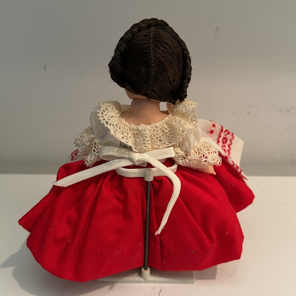 MADAME ALEXANDER RUSSIAN DOLL WITH STAND - Picture 5 of 9